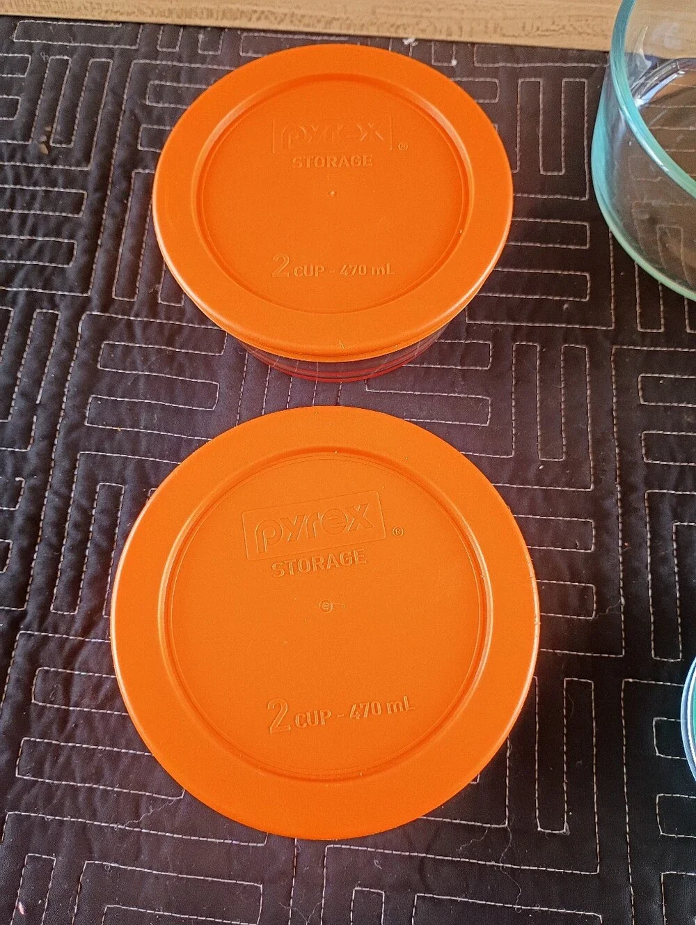 Pyrex Glass Food Storage Containers with Lids Set of 5